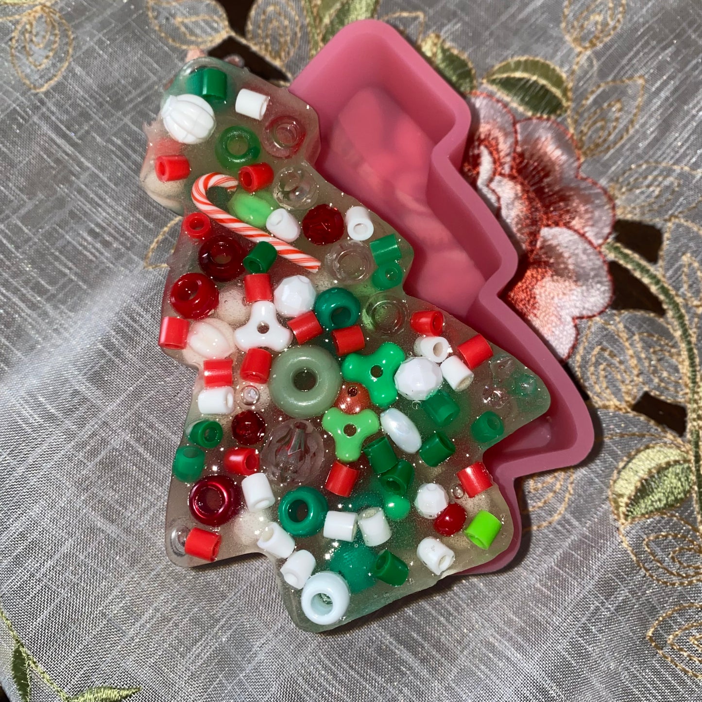 Remeltable/Reusable Christmas Tree Picky Pad